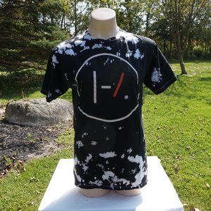 Twenty One Pilots Dye Bird T-Shirt